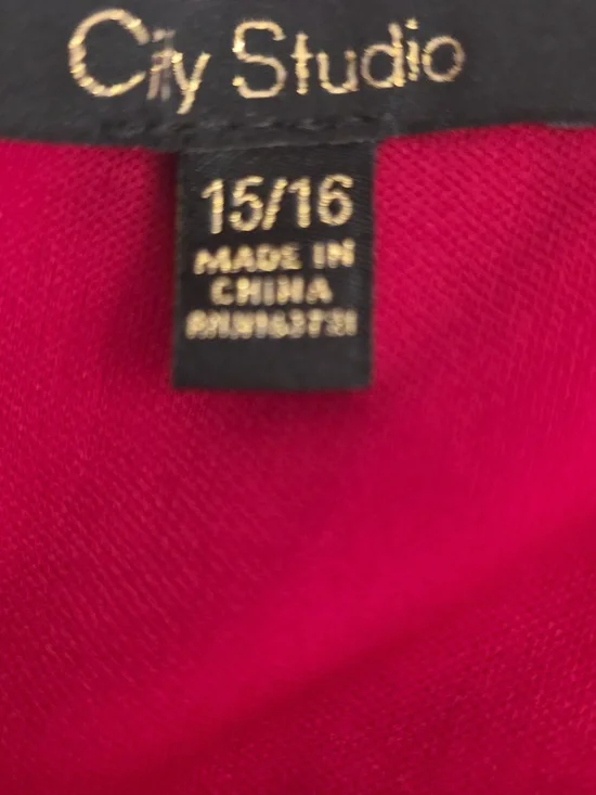 City Studio NWT Red Bodycon Dress with Slit Junior Size 15/16 - Picture 5 of 6